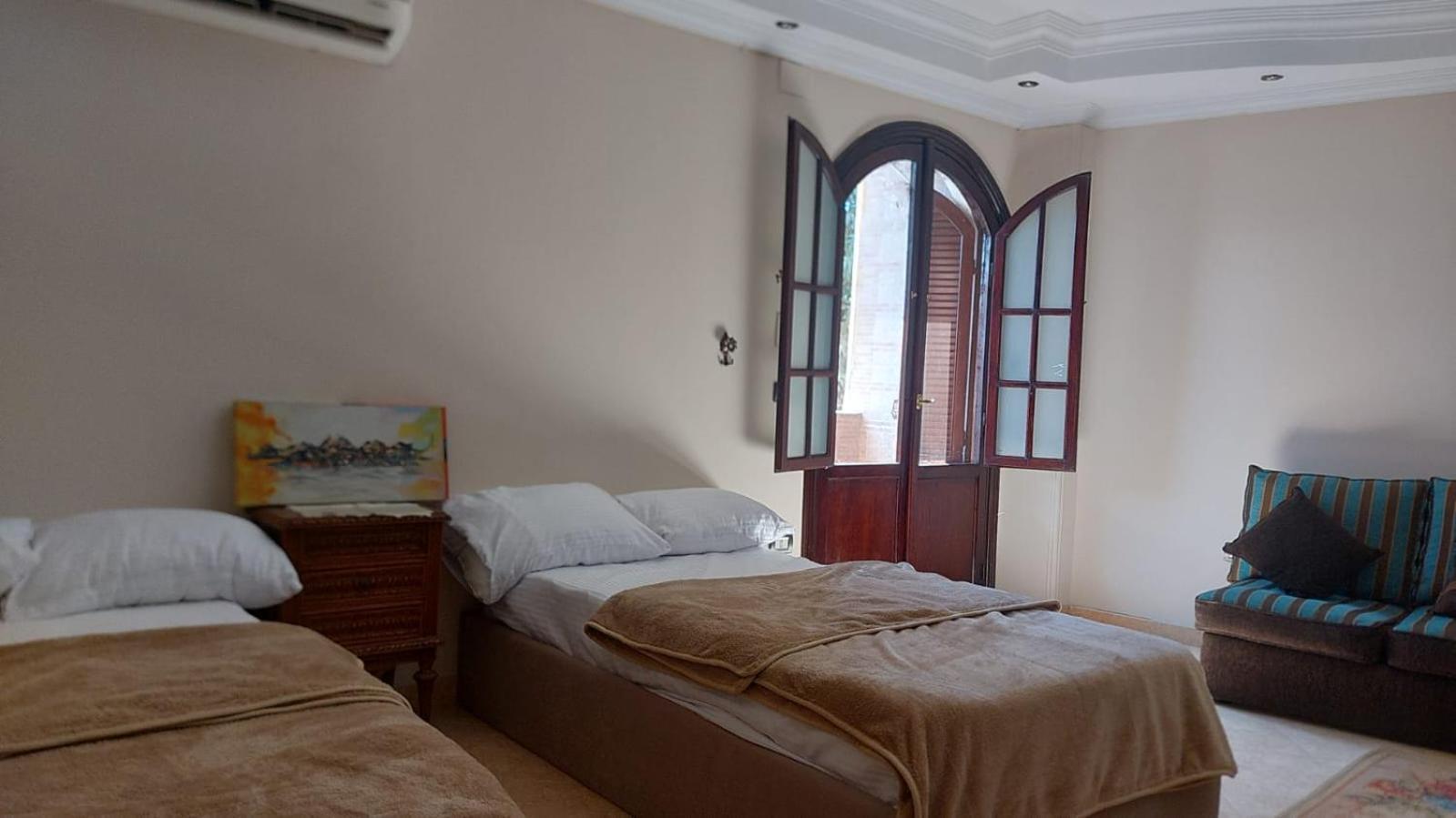 Chez L'Ami Hotel Kafrat al Jabal Luaran gambar